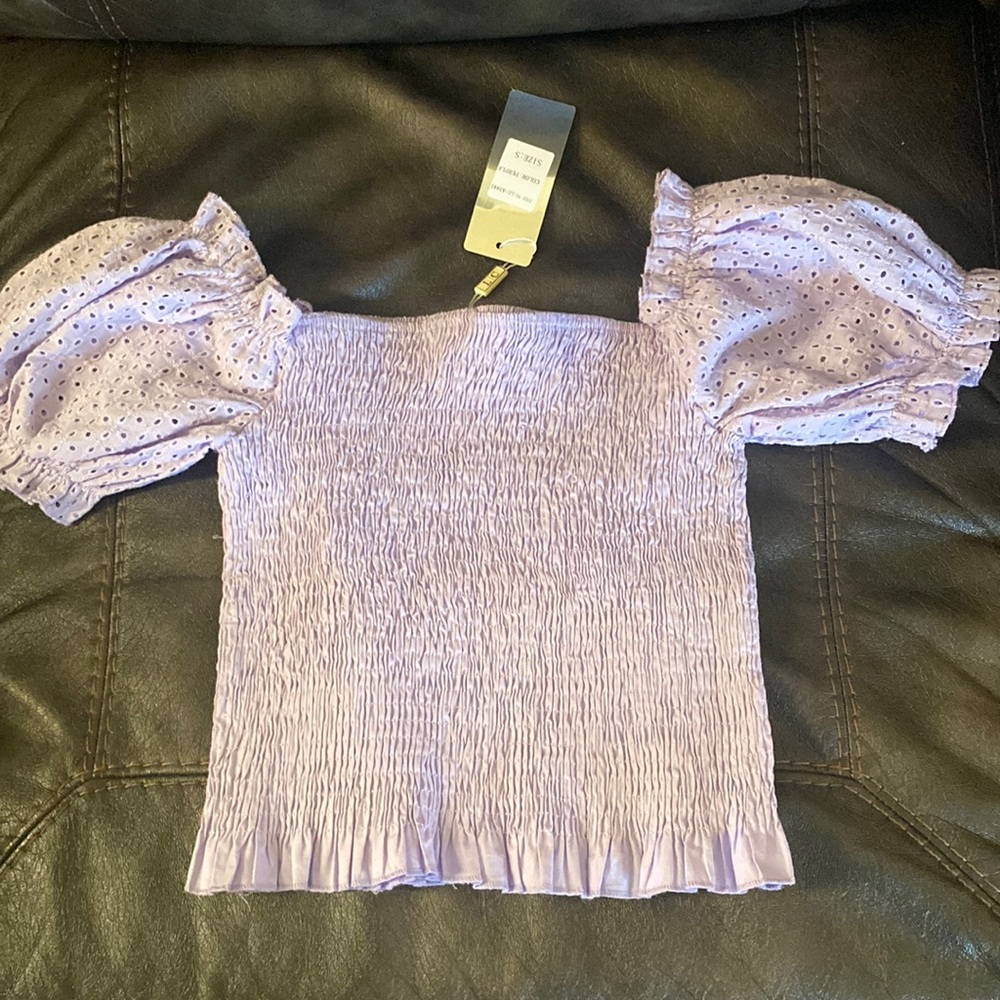 Lizette Collection, women purple top (S)